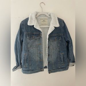 Jean jacket with fleece on the inside